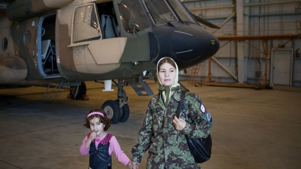 Pilot Wanita Afghanistan