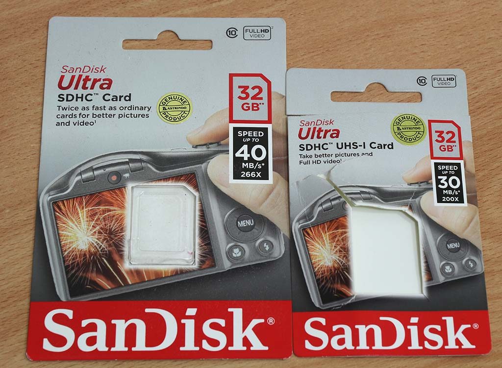Perbandingan kemasan Sandisk 32 GB 40MB/s dan 30 MB/s