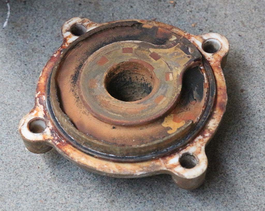 Penutup impeller